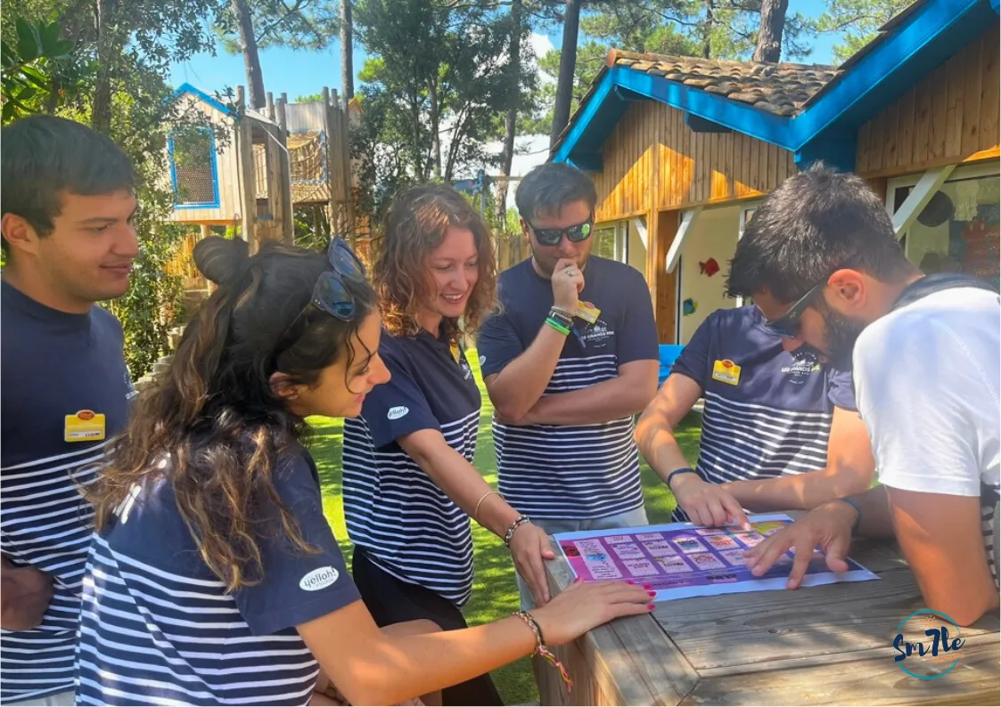 Team animation femme sur échasses